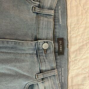 DL1961 light denim jeans!!!! Made in the 🇺🇸